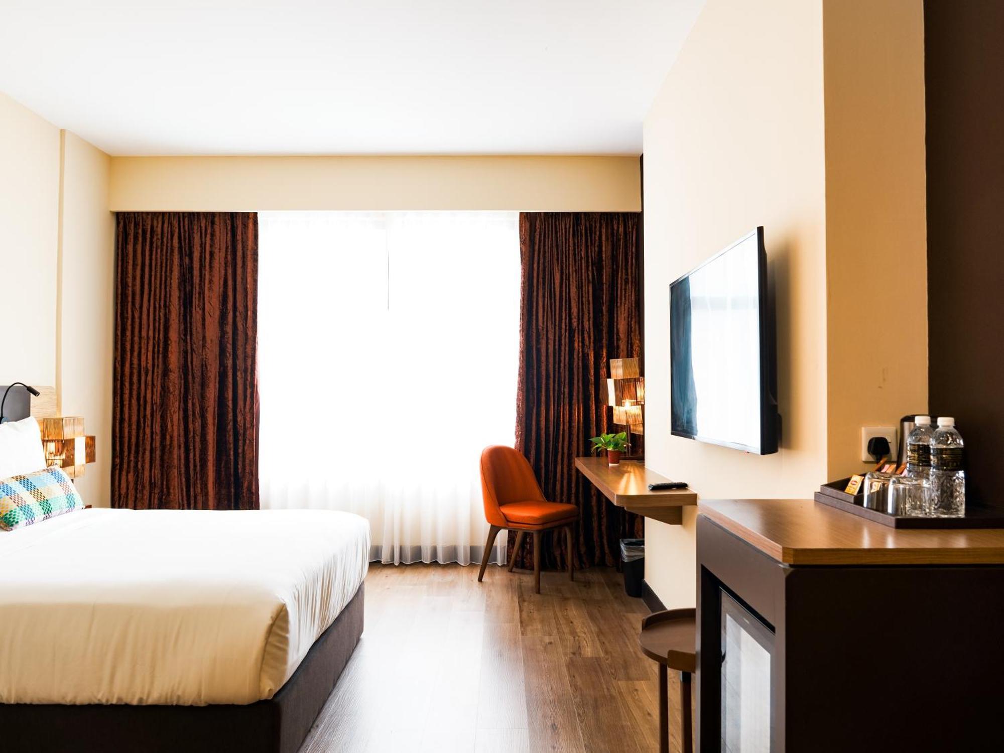Starus Bukit Bintang 4*